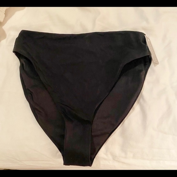 Chelsea 28 high waisted bottoms - Picture 2 of 4